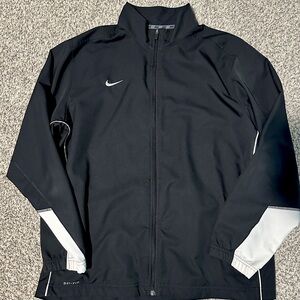 Nike XXL dri fit long sleeve full zip lightweight jacket